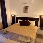 Arthotel Oscar I 酒店 索佐波尔