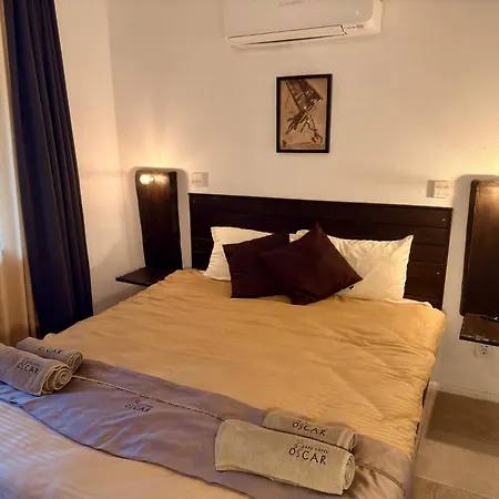 Arthotel Oscar I 호텔 소조폴