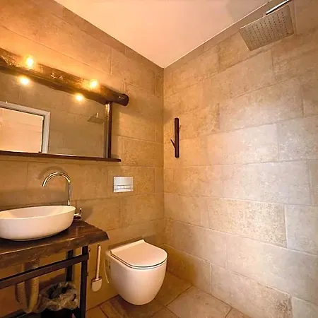 Arthotel Oscar I Ξενοδοχείο Σωζόπολη