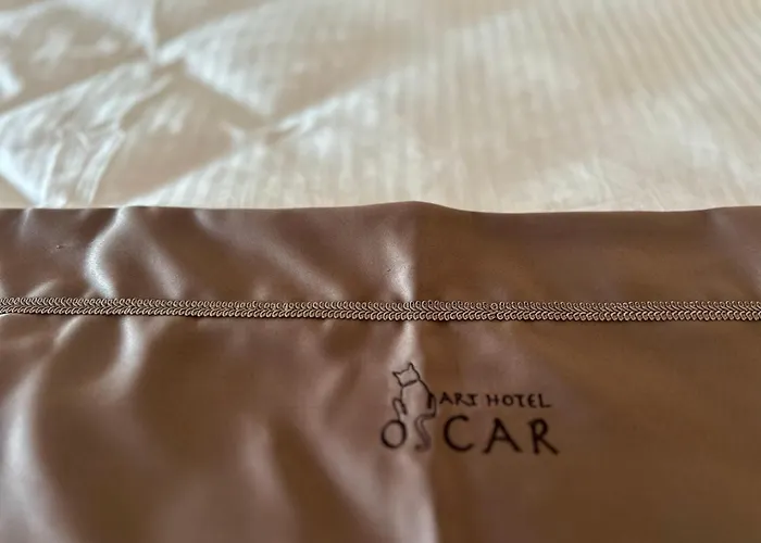 Arthotel Oscar I Отель *