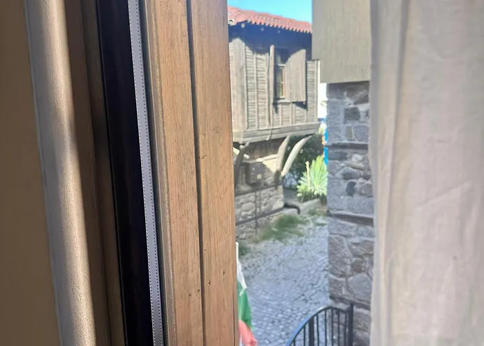 Отель Arthotel Oscar I *